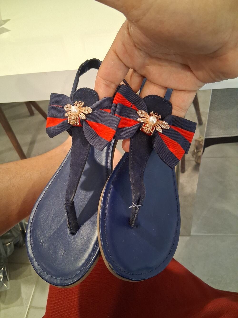 Rouge Helium Women’s Navy Blue Bee Stripe Bow Sandals Size 10
